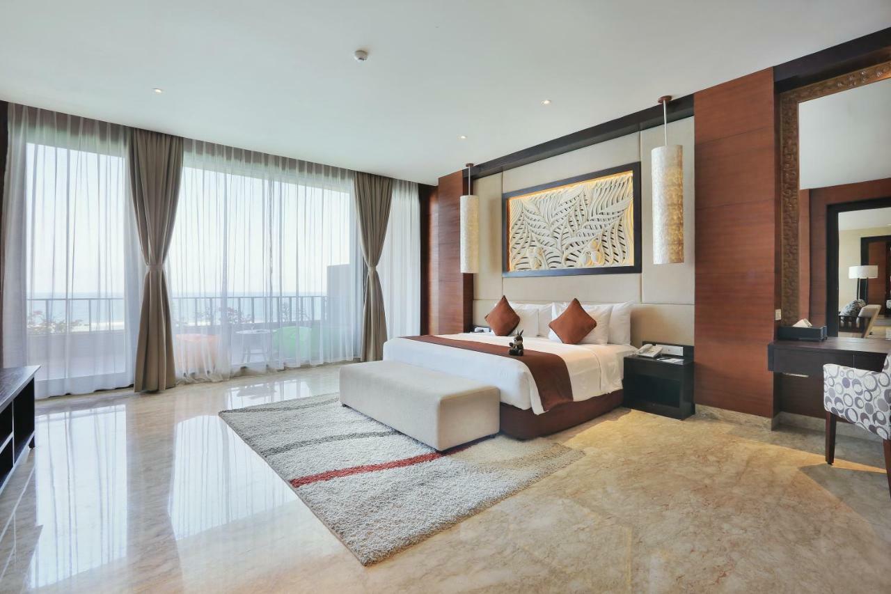 เดอะ สวางัน ลักซัวรี สวีท แอนด์ วิลลา Hotel นูซาดูอา ภายนอก รูปภาพ